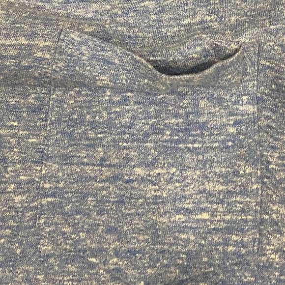 Medium Marc Anthony tee shirt with front pocket. bright blue primary color - Picture 2 of 3